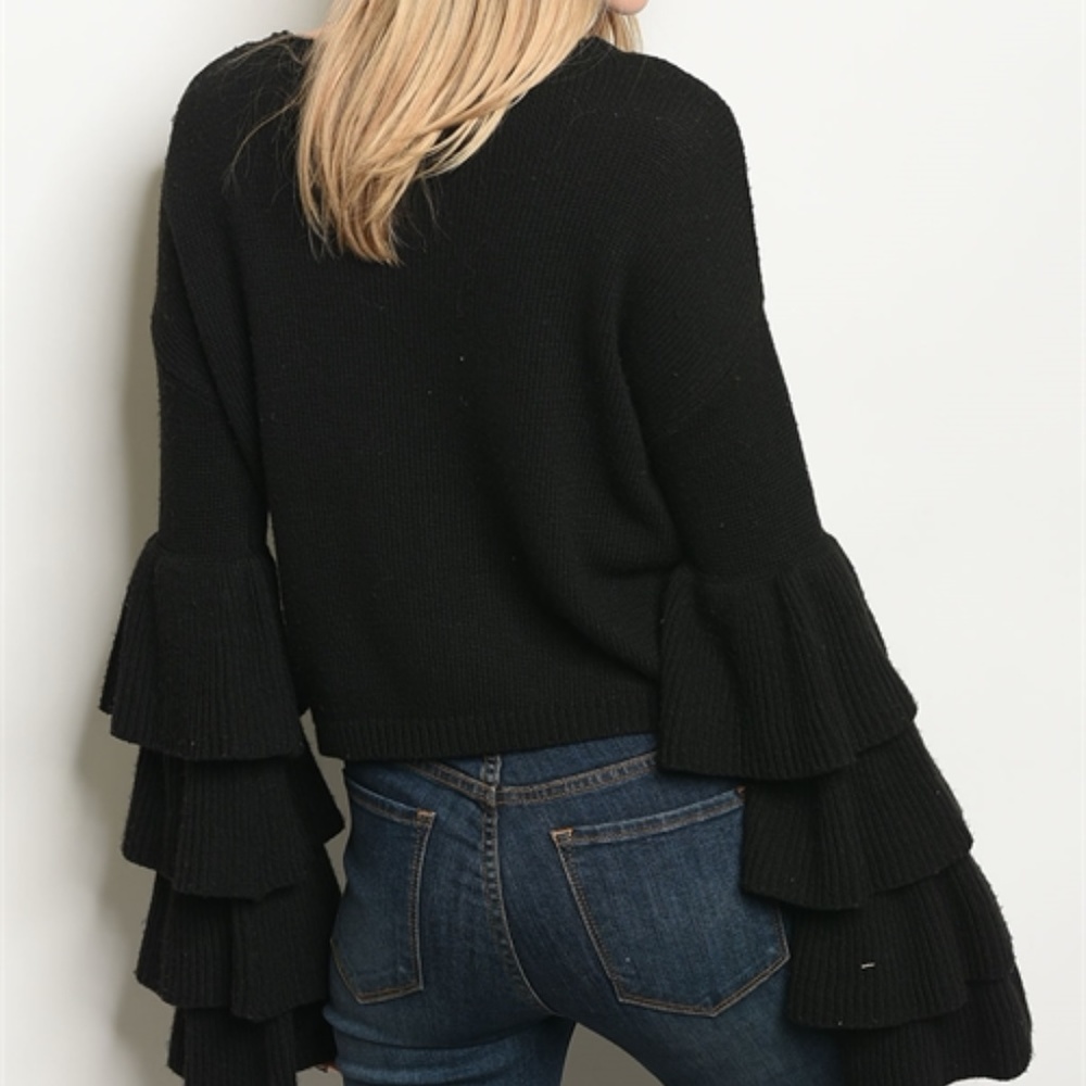 Sweater Black Gorgeous Tiered Sleeved Sweater - Picture 3 of 3